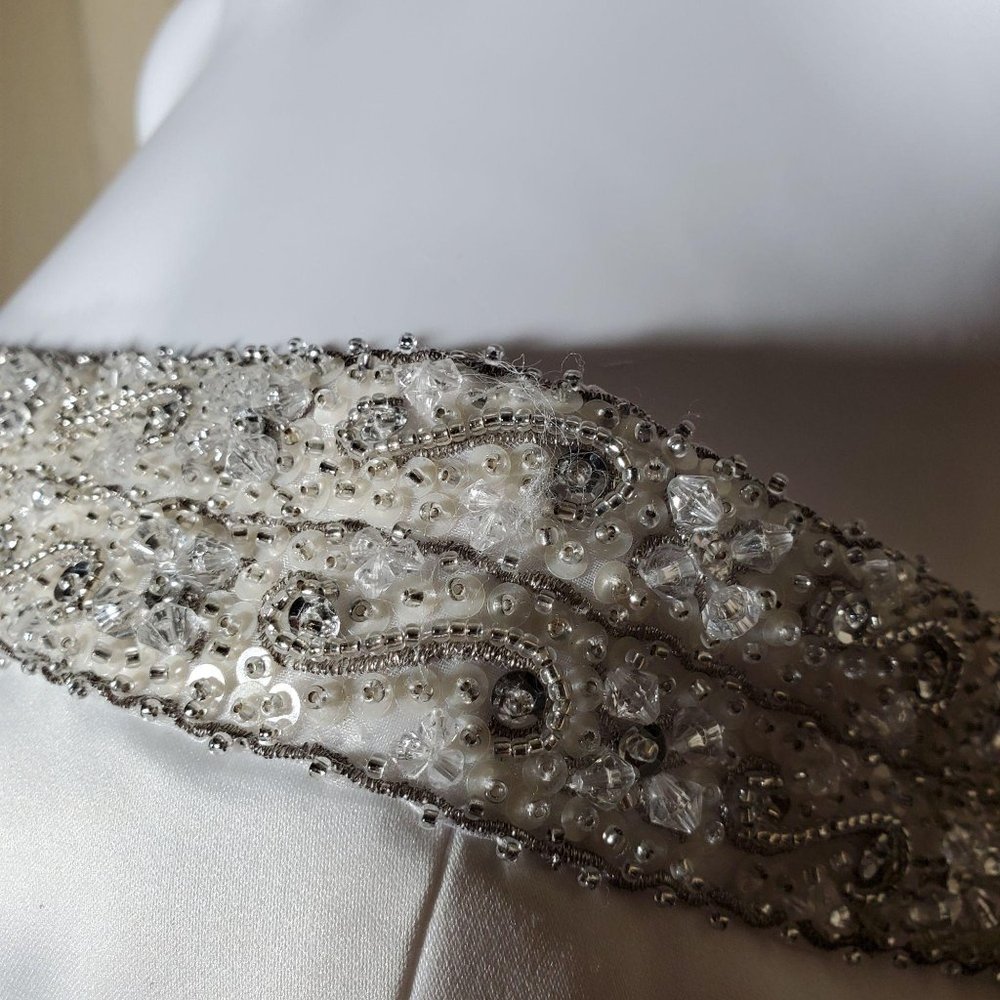 Vintage 80s train length beaded strapless wedding - Picture 8 of 11